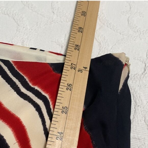 Lafayette 148 New York 100% Silk Black Red Tan Long Flowy Skirt Women Size 4 - Picture 13 of 15